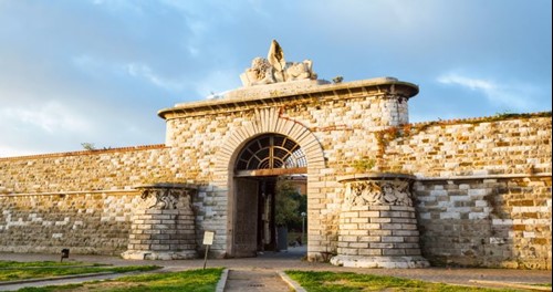 livorno-walls.jpg